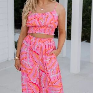 Two piece set